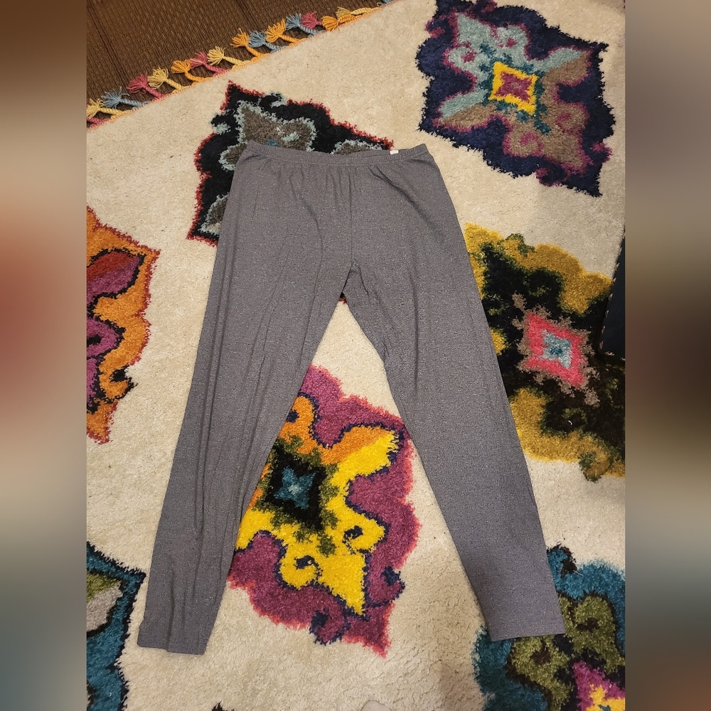 Gray SO Leggings